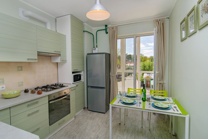 cuisine à l'intérieur d'un appartement d'une pièce 42 m² m.