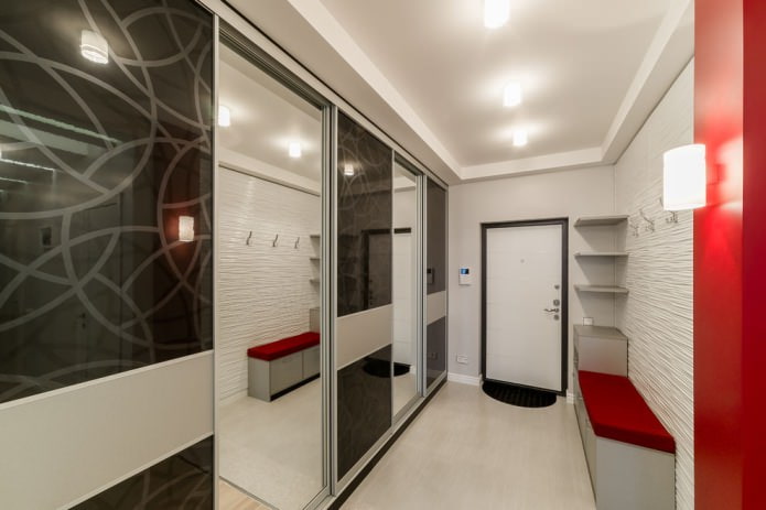 Style contemporain dans le couloir