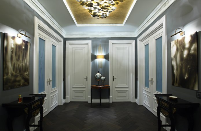 intérieur de couloir avec parquet graphite