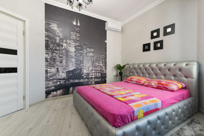 photos murales dans une petite chambre