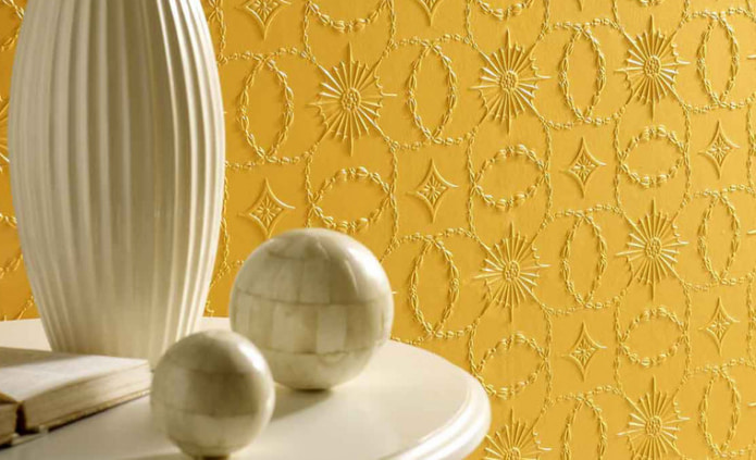 Embossed wallpaper