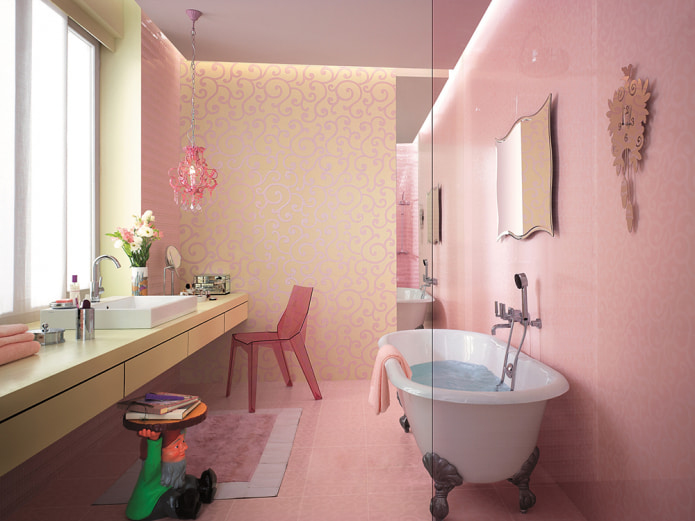 salle de bain avec carrelage rose