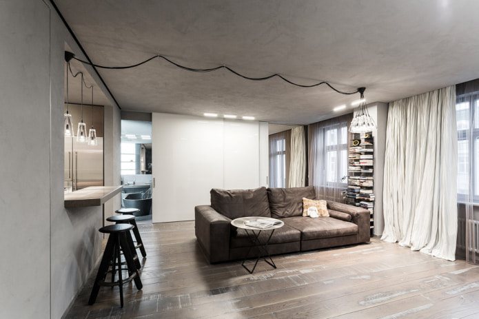 canapé en cuir dans un intérieur de style loft