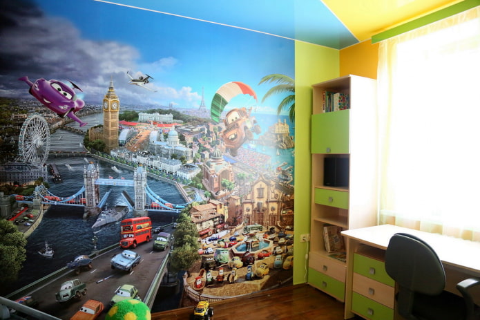 papier peint avec l'image de la ville dans la chambre des enfants