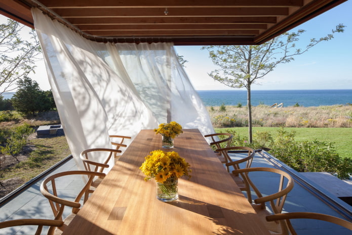 rideaux sur la terrasse