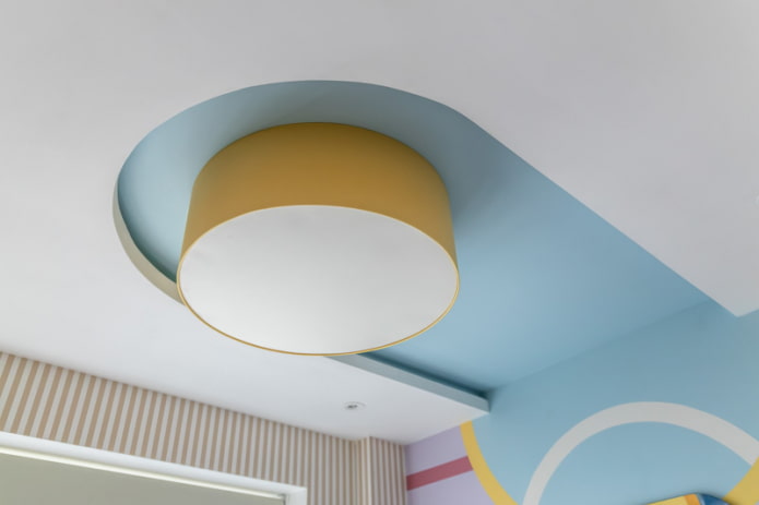 plafond flottant avec éclairage éteint