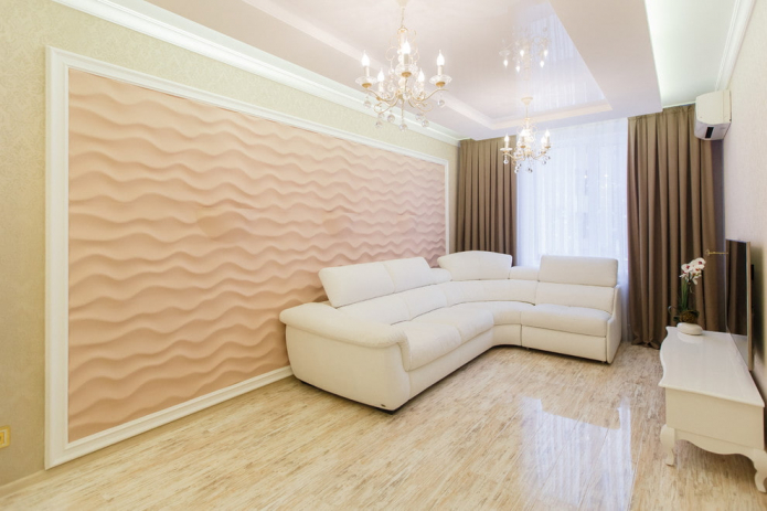 plafond blanc dans le salon