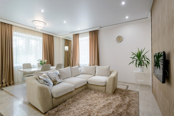 plafond tendu blanc dans le salon