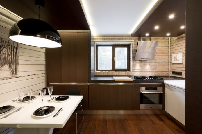 plafond illuminé à l'intérieur de la cuisine