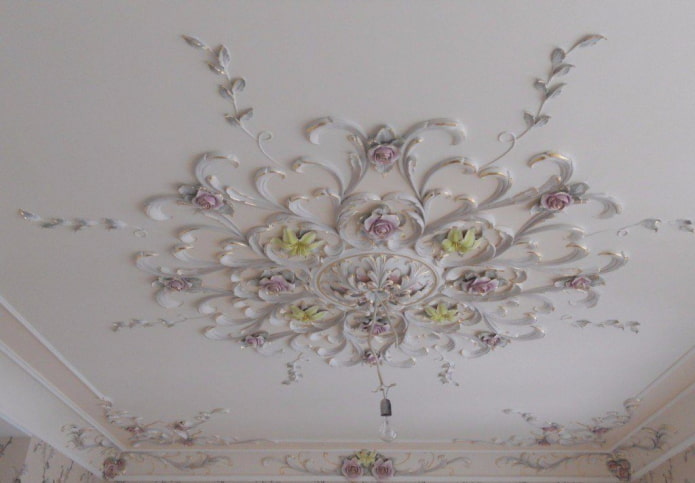 plafond en stuc