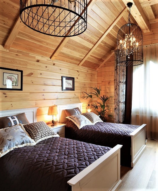 chambre dans une maison en bois