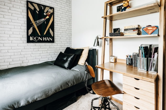 bureau dans l'intérieur de style loft