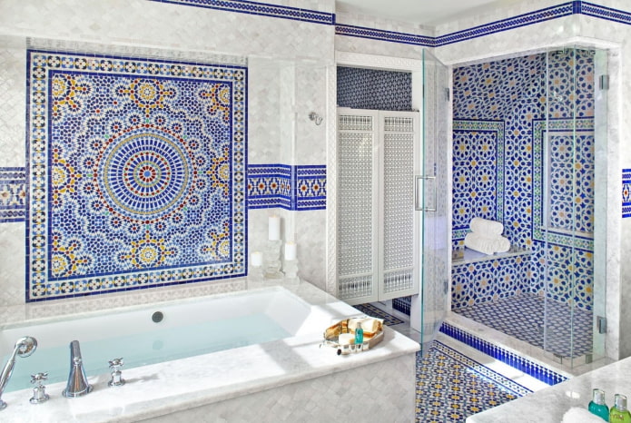 Ang mga Moroccan mosaic tile sa banyo