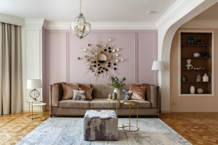 pouf en tissu à l'intérieur du salon