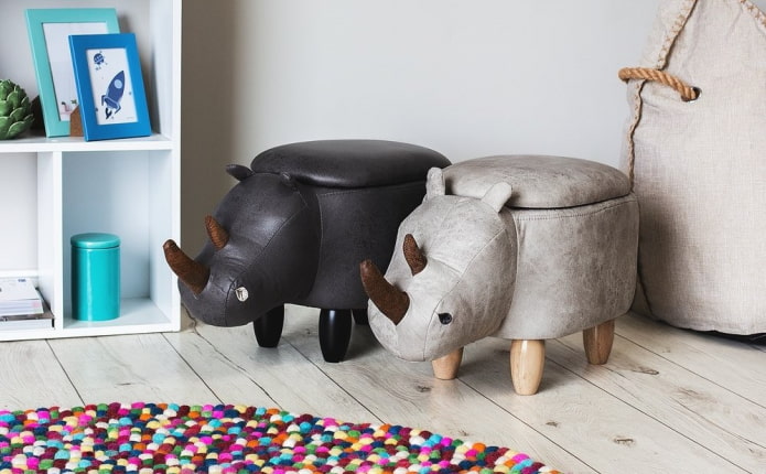 poufs ovales à l'intérieur de la pépinière