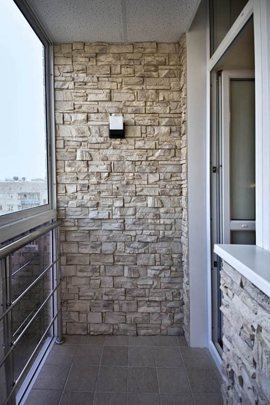 carreaux de plâtre à l'intérieur du balcon