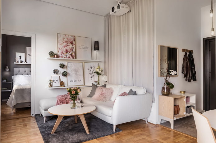 salon intérieur dans un appartement de 36 carrés