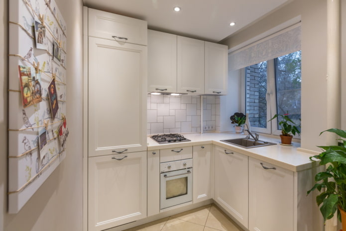 intérieur d'un appartement de deux pièces 10 carrés