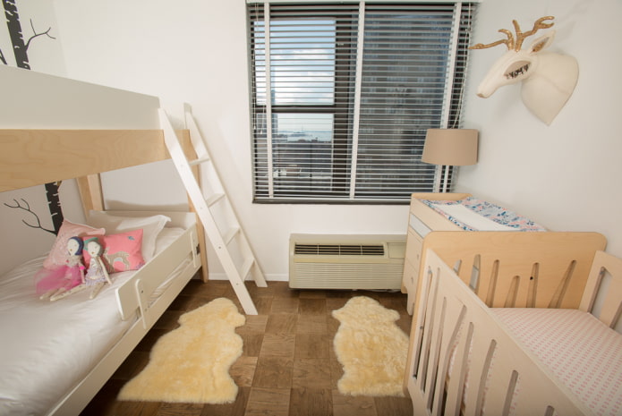 conception de chambre pour trois enfants d'âges différents