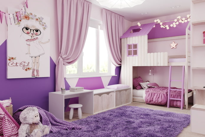 chambre violette avec un lit maison