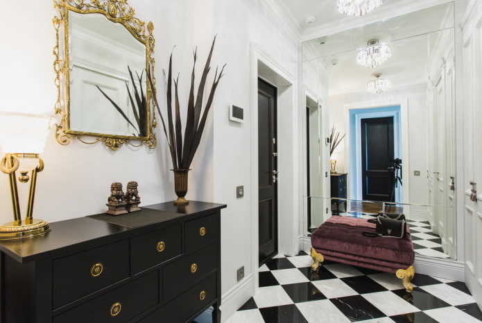 interior hallway sa neoclassical style