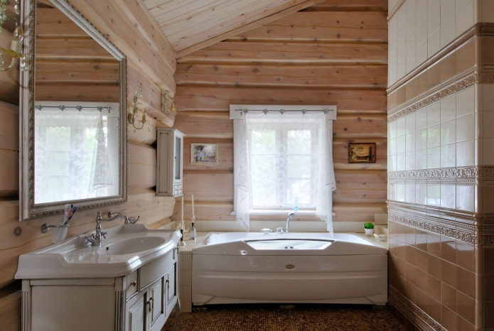 conception de salle de bain à l'intérieur d'une maison en rondins