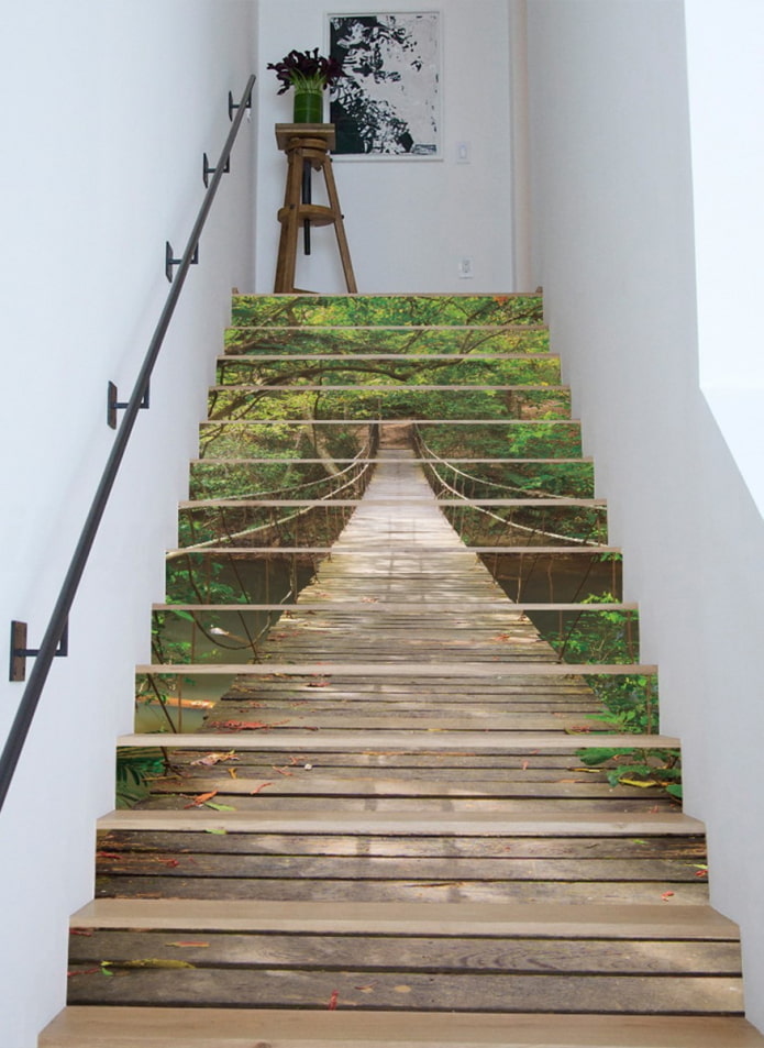 conception d'escalier à l'intérieur d'une maison privée