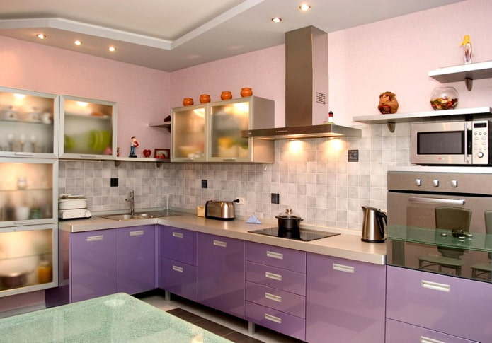 intérieur de cuisine aux couleurs rose et lilas