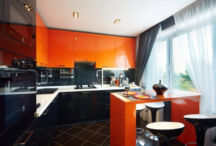 intérieur de cuisine aux couleurs noir et orange