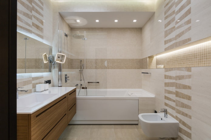 aménagement intérieur d'une salle de bain combinée