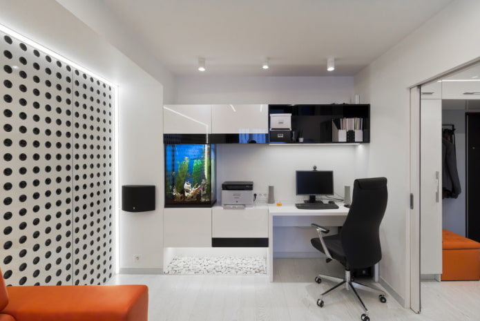 aquarium au bureau dans un style high-tech