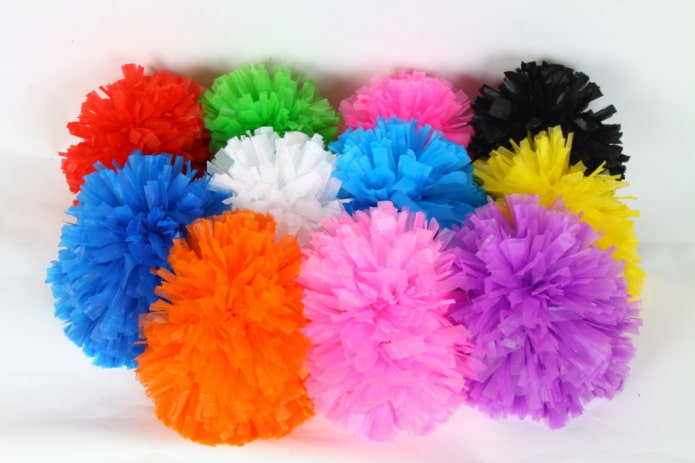 Pompons en plastique