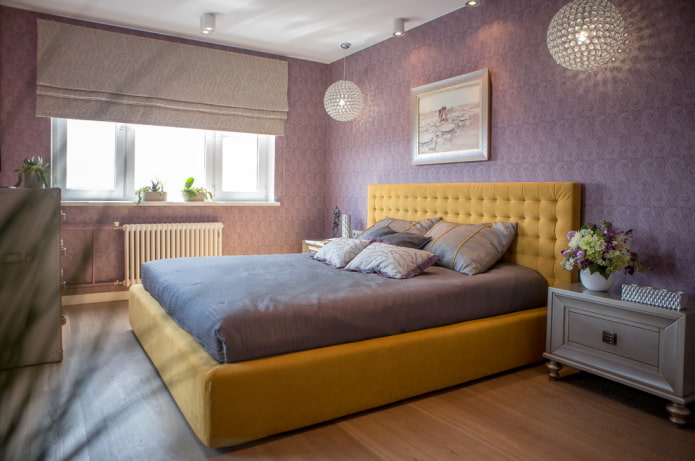 intérieur de chambre jaune lilas