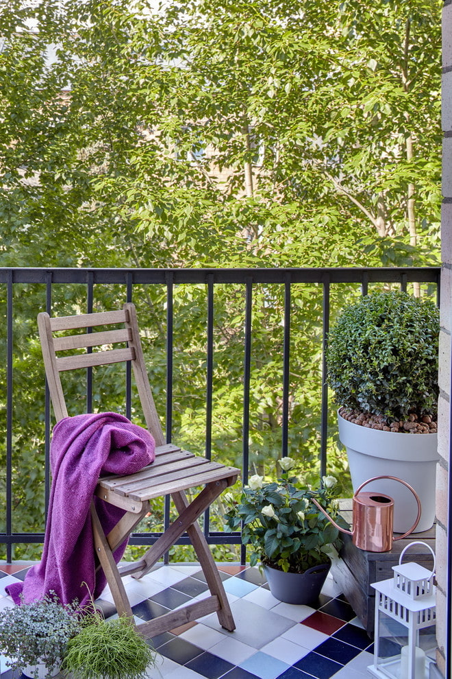 balcon ouvert dans l'appartement Khrouchtchev