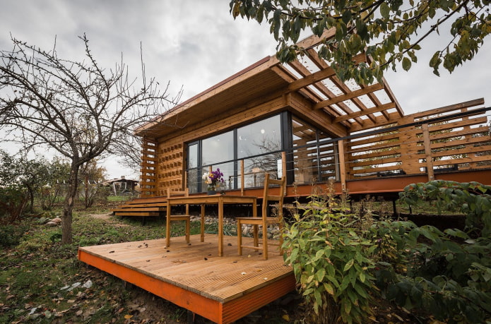 maison à colombages avec terrasse