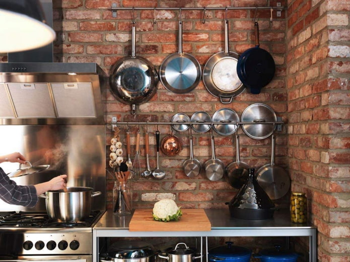 rangement dans une cuisine de style loft