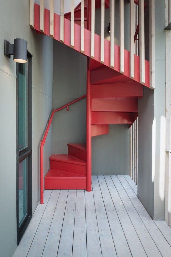 escalier en colimaçon à l'intérieur