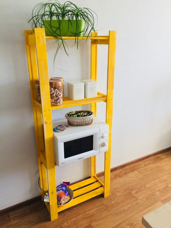 Etagère jaune