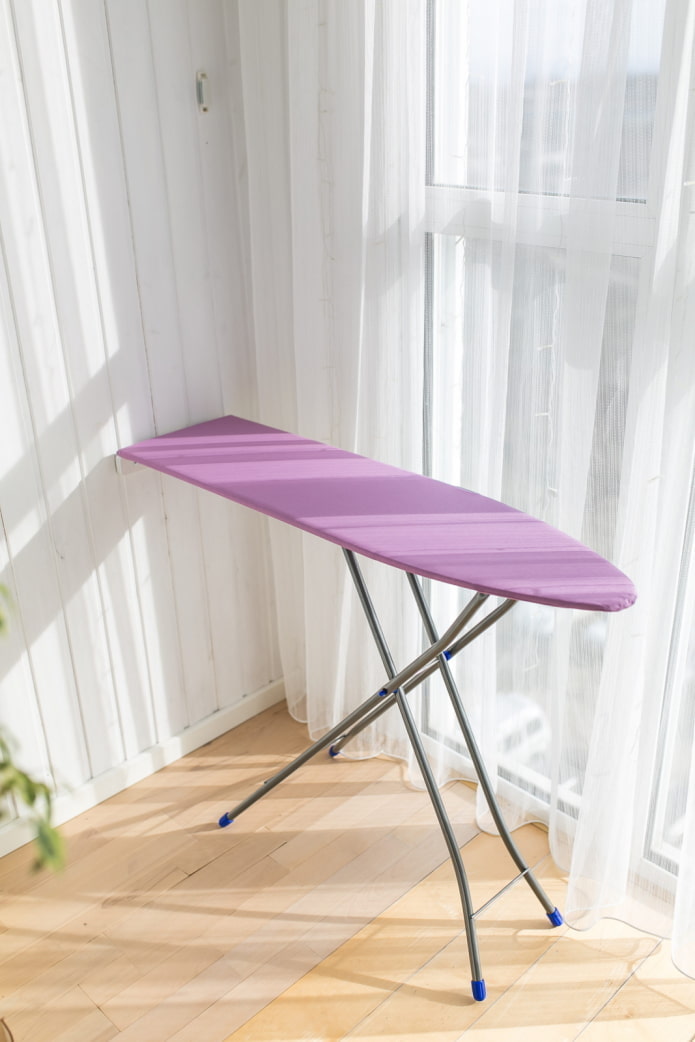 Ironing board sa loggia