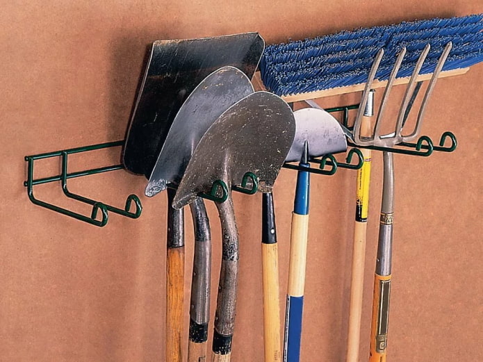 Porte-outils en métal