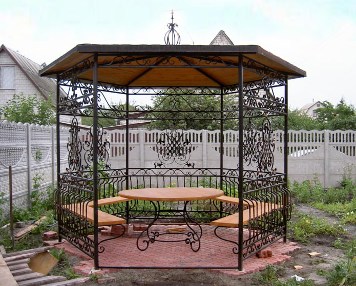 gazebo en fer forgé