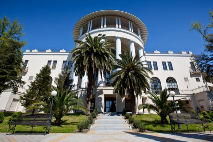 entrée de l'hôtel