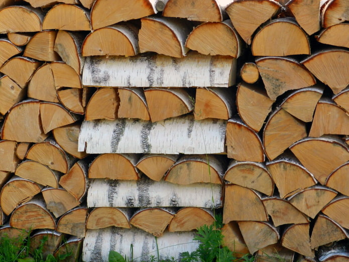 Cage à l'intérieur des piles