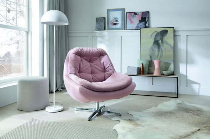 chaise souple pivotante