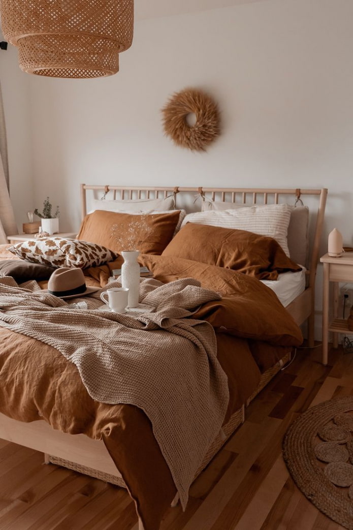 chambre de couleur rouge