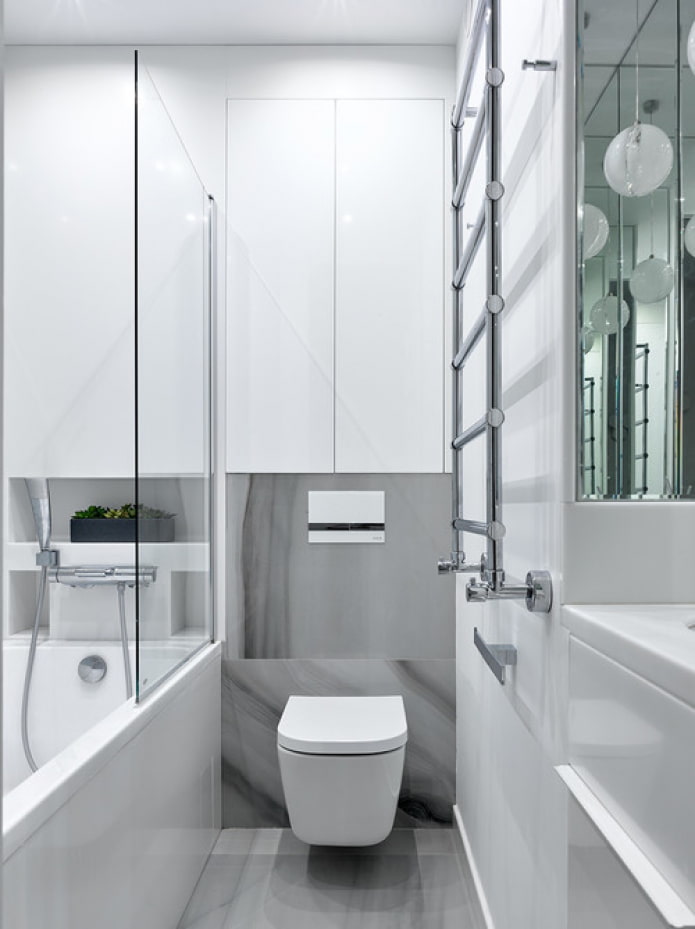 salle de bain dans le style du minimalisme