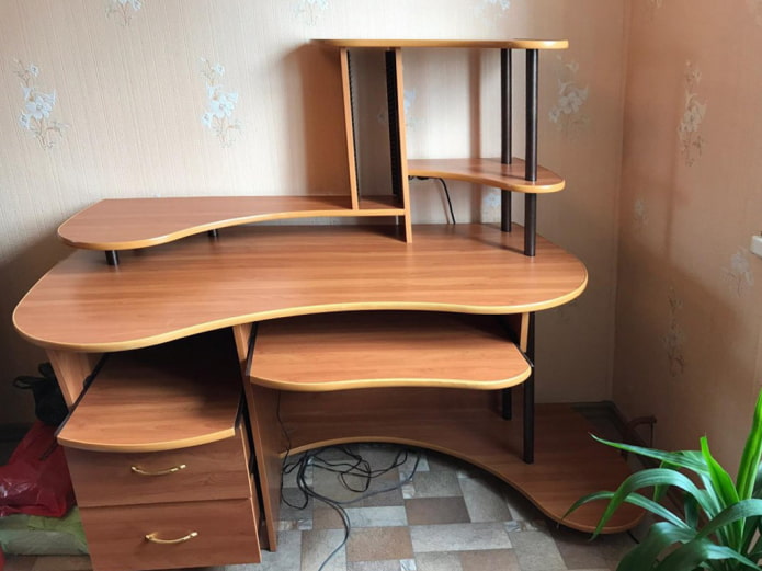 Bureau d'ordinateur