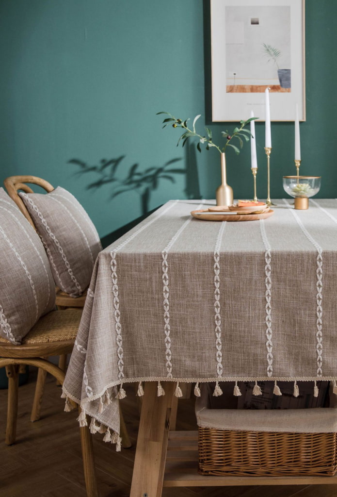 Nappe sur la table de la cuisine