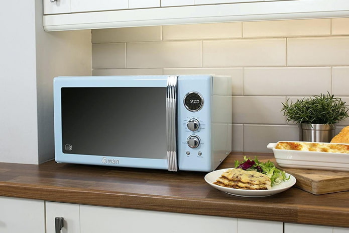 Microwave oven