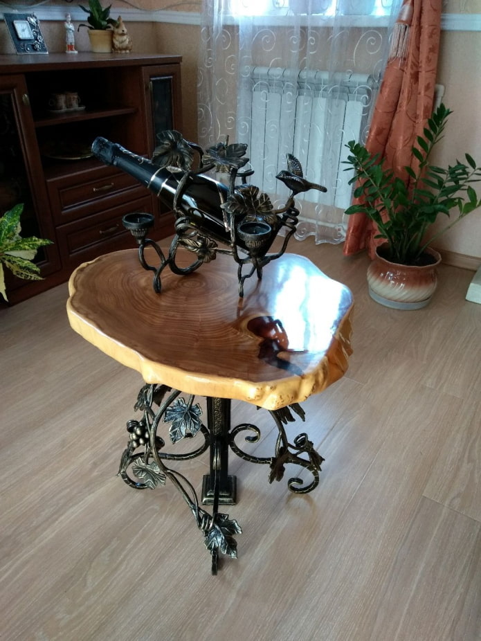 table forgée avec dalle